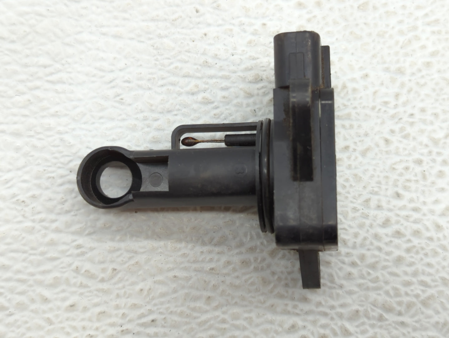 2004-2006 Toyota Sienna Mass Air Flow Meter Maf - Oemusedautoparts1.com