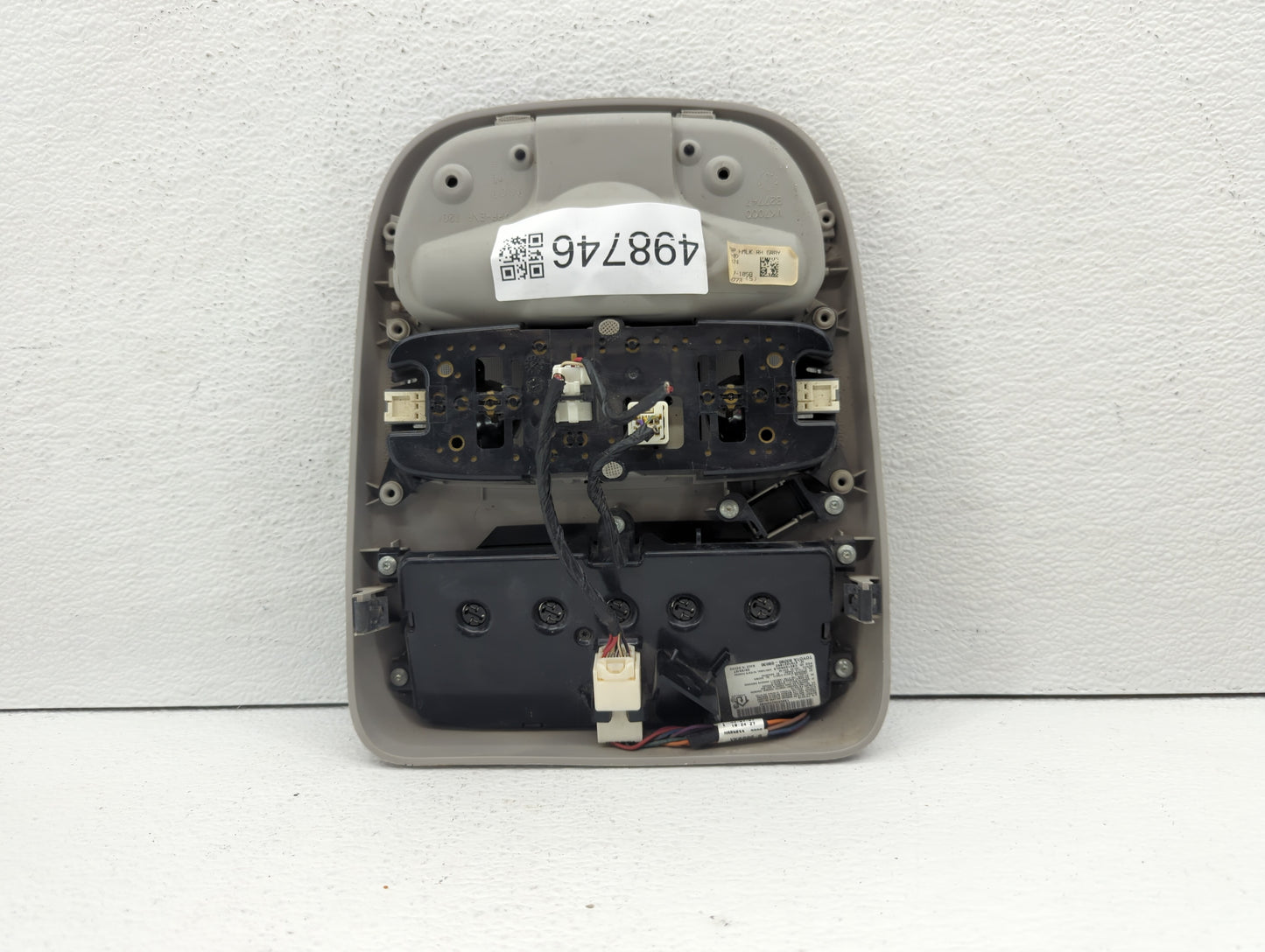 2004 Toyota Sienna Overhead Roof Console - Oemusedautoparts1.com