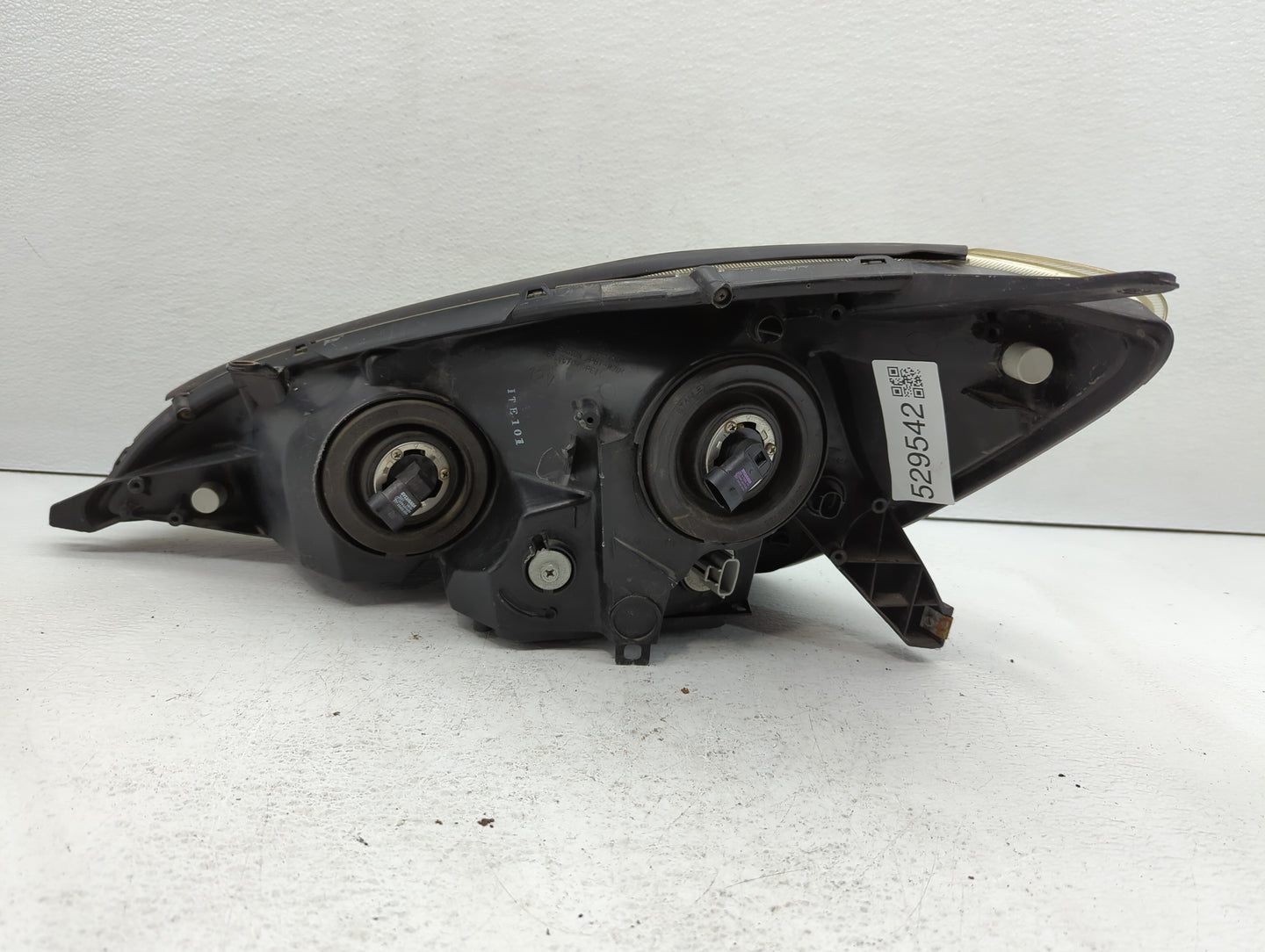 2004-2005 Toyota Sienna Driver Left Oem Head Light Headlight Lamp - Oemusedautoparts1.com