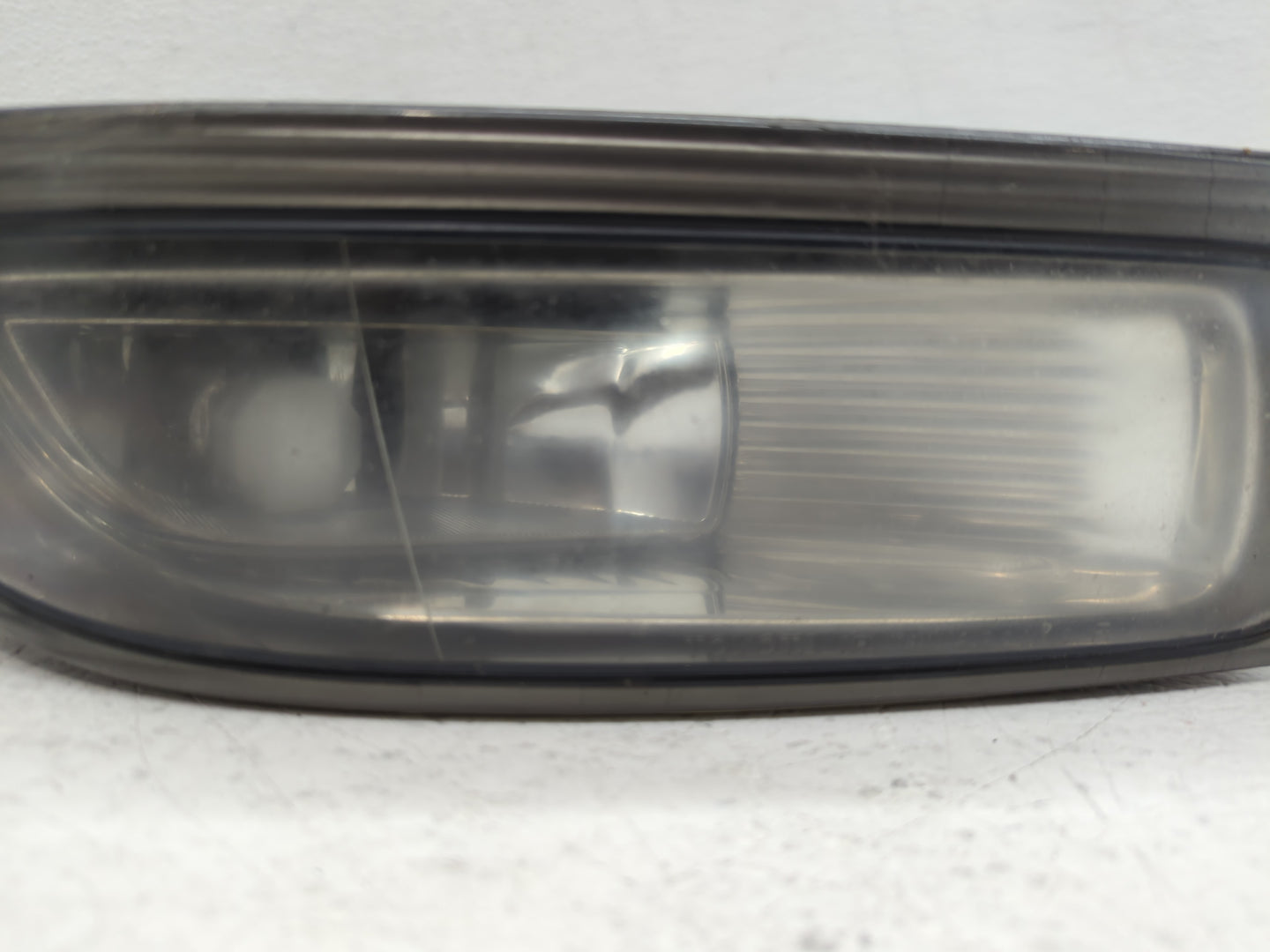 2004-2005 Toyota Sienna Passenger Right Oem Front Light Lamp - Oemusedautoparts1.com