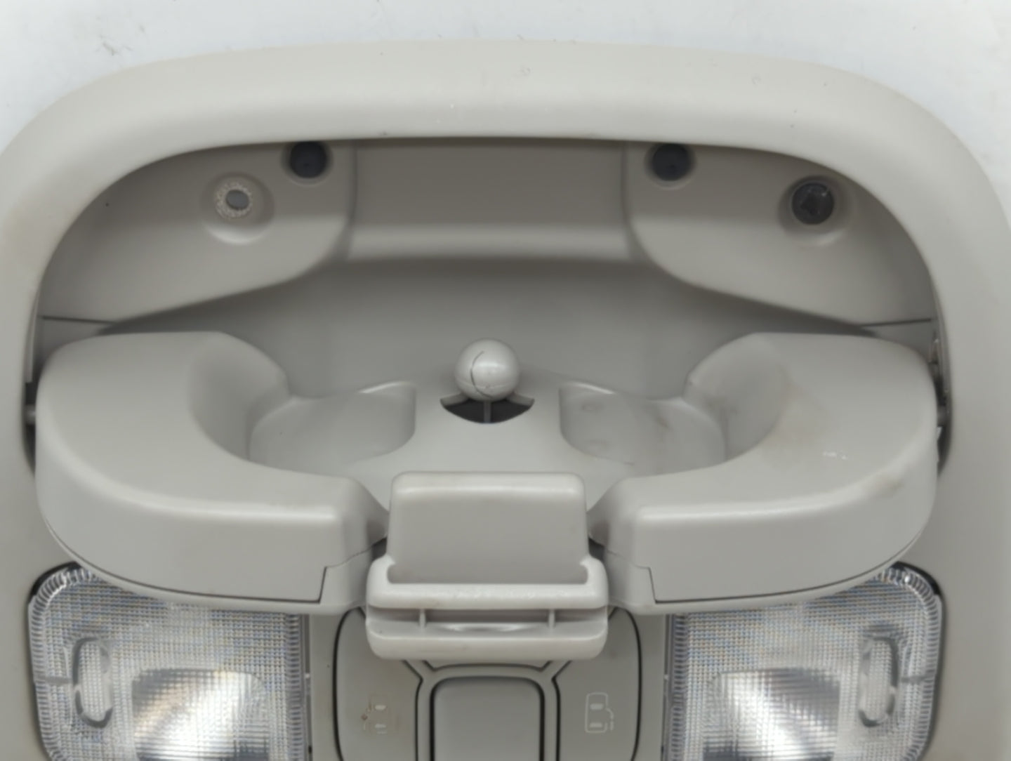 2004-2005 Toyota Sienna Center Console Armrest Cover Lid - Oemusedautoparts1.com