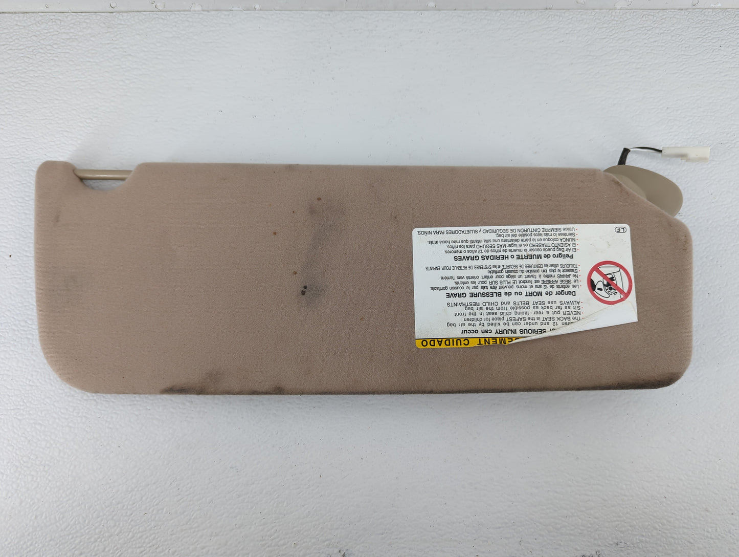 2004 Toyota Sienna Sun Visor Shade Replacement Passenger Right Mirror Fits OEM Used Auto Parts - Oemusedautoparts1.com