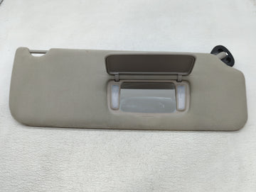2004 Toyota Sienna Sun Visor Shade Replacement Passenger Right Mirror Fits OEM Used Auto Parts - Oemusedautoparts1.com