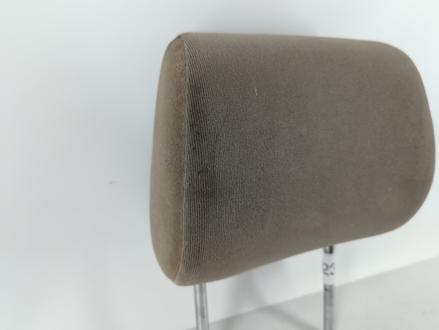 2004 Toyota Sienna Headrest Head Rest Front Driver Passenger Seat Fits OEM Used Auto Parts - Oemusedautoparts1.com