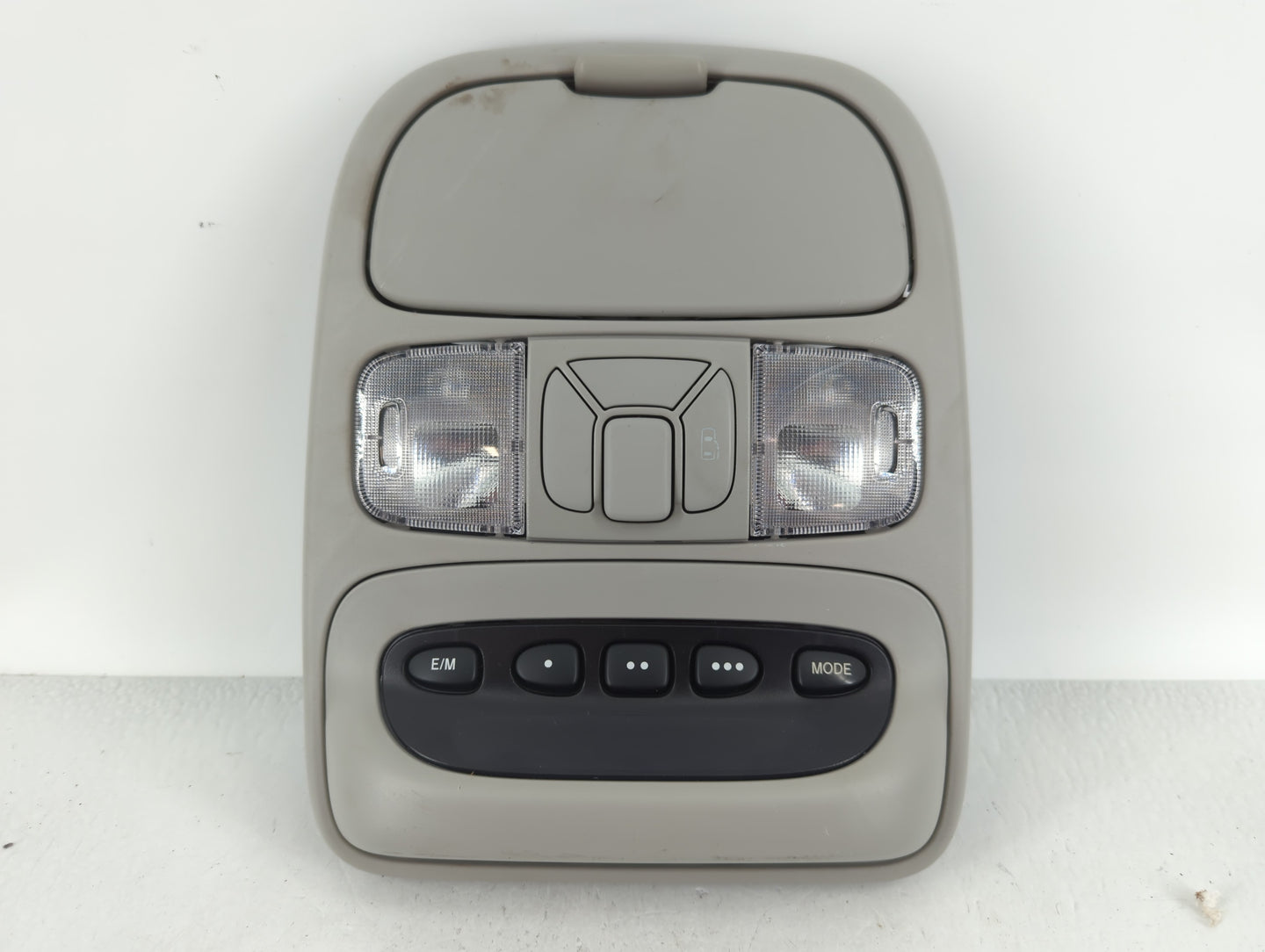 2004-2010 Toyota Sienna Overhead Roof Console 623724 - Oemusedautoparts1.com