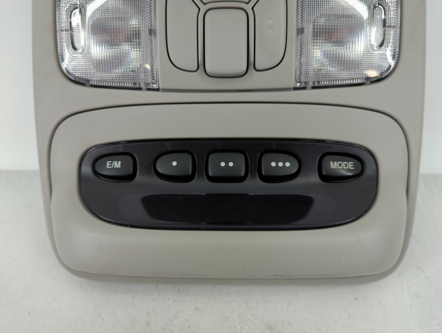 2004-2010 Toyota Sienna Overhead Roof Console 623724 - Oemusedautoparts1.com