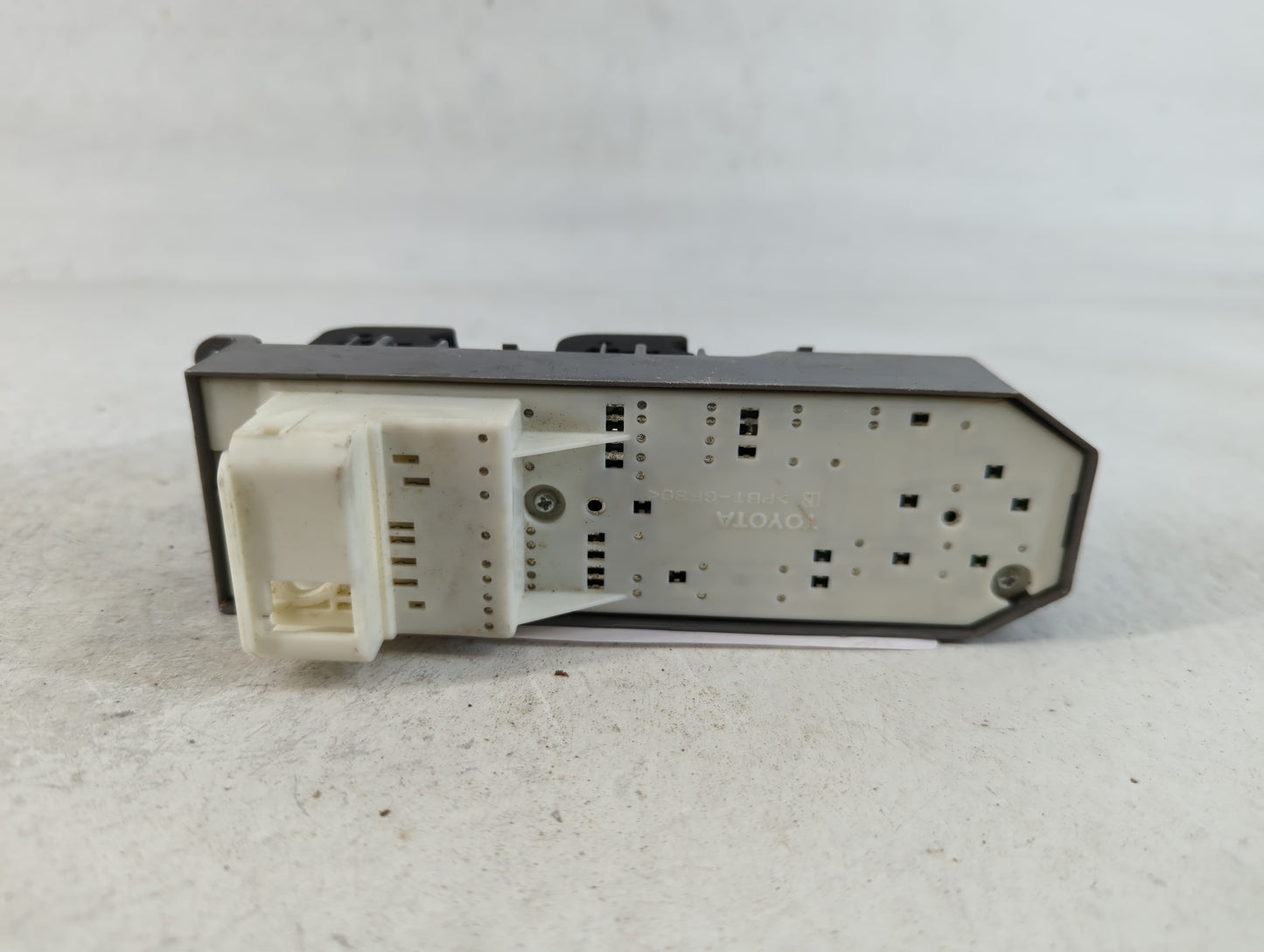 2004 Toyota Sienna Master Power Window Switch Replacement Driver Side Left Fits OEM Used Auto Parts - Oemusedautoparts1.com