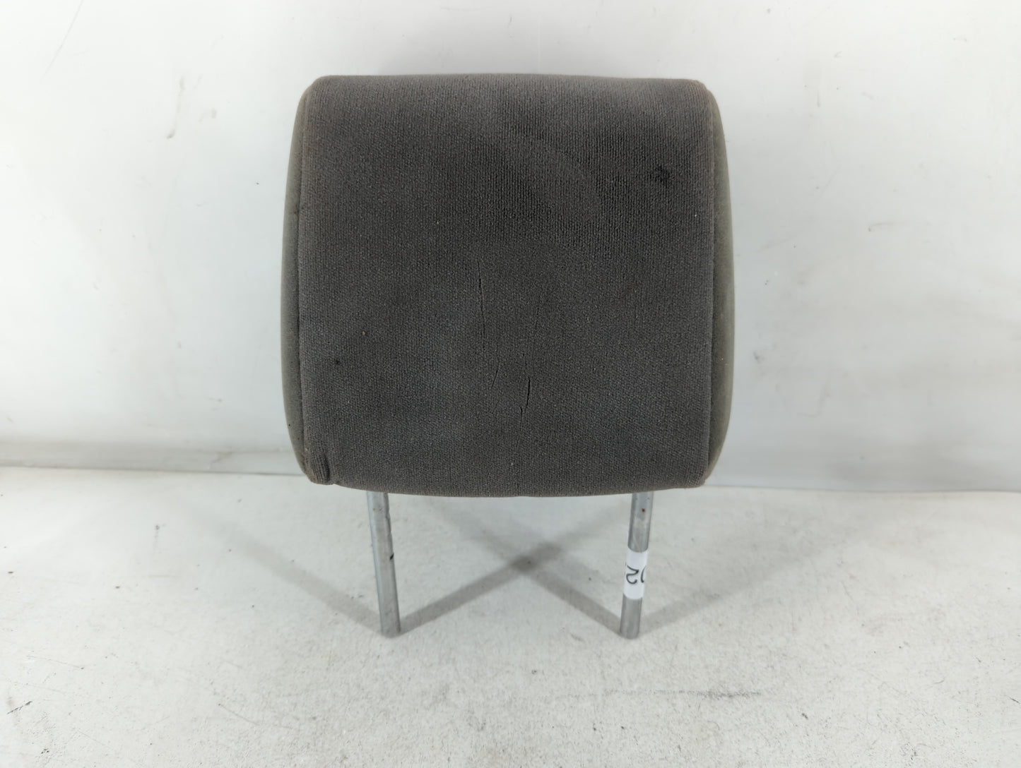 2004 Toyota Sienna Headrest Head Rest Rear Seat Fits OEM Used Auto Parts - Oemusedautoparts1.com