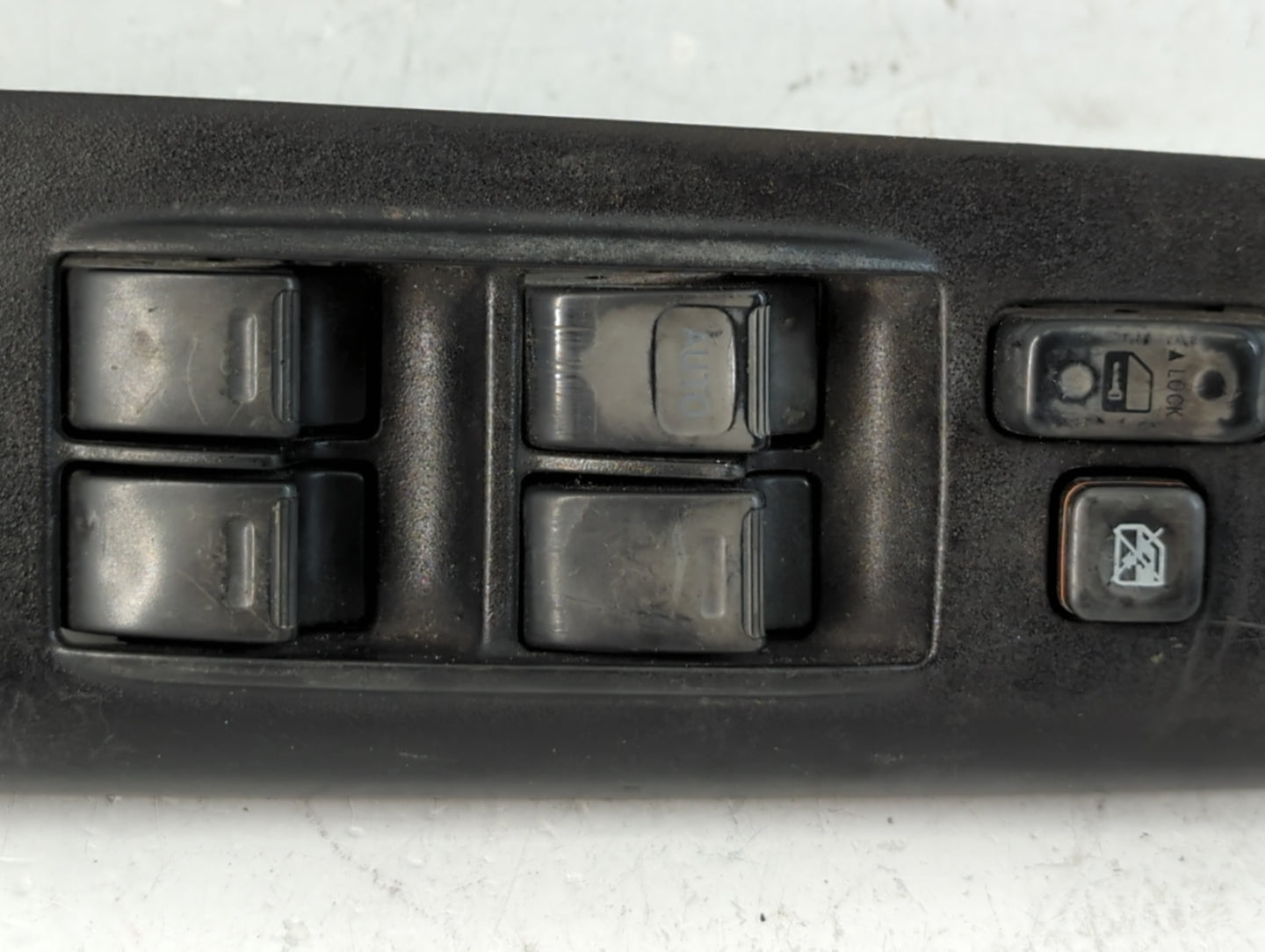 2004-2010 Toyota Sienna Master Power Window Switch Replacement Driver Side Left P/N:74232-AA050 Fits OEM Used Auto Parts - O