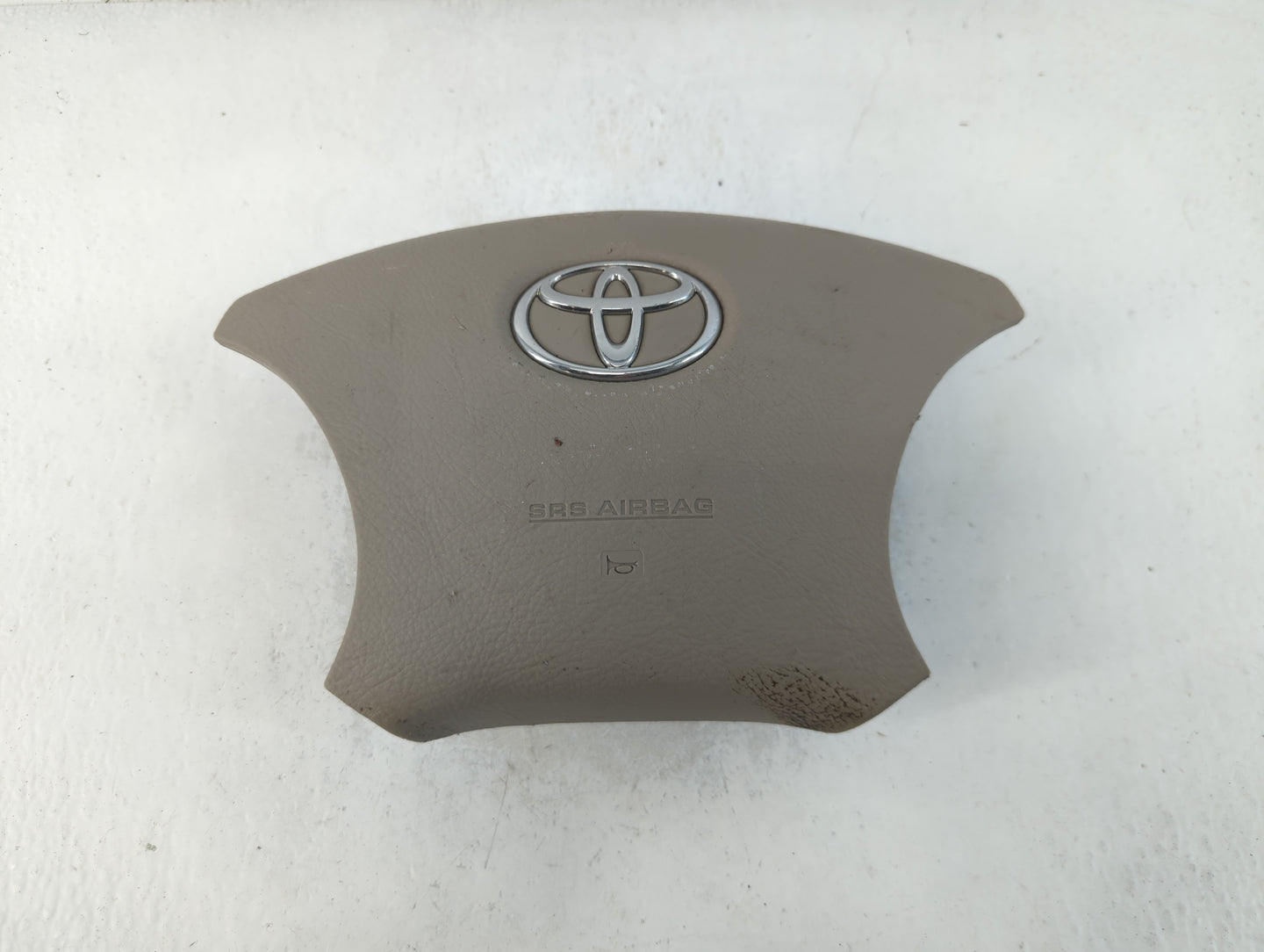 2004 Toyota Sienna Air Bag Driver Left Steering Wheel Mounted P/N:501333804A3R Fits OEM Used Auto Parts - Oemusedautoparts1.