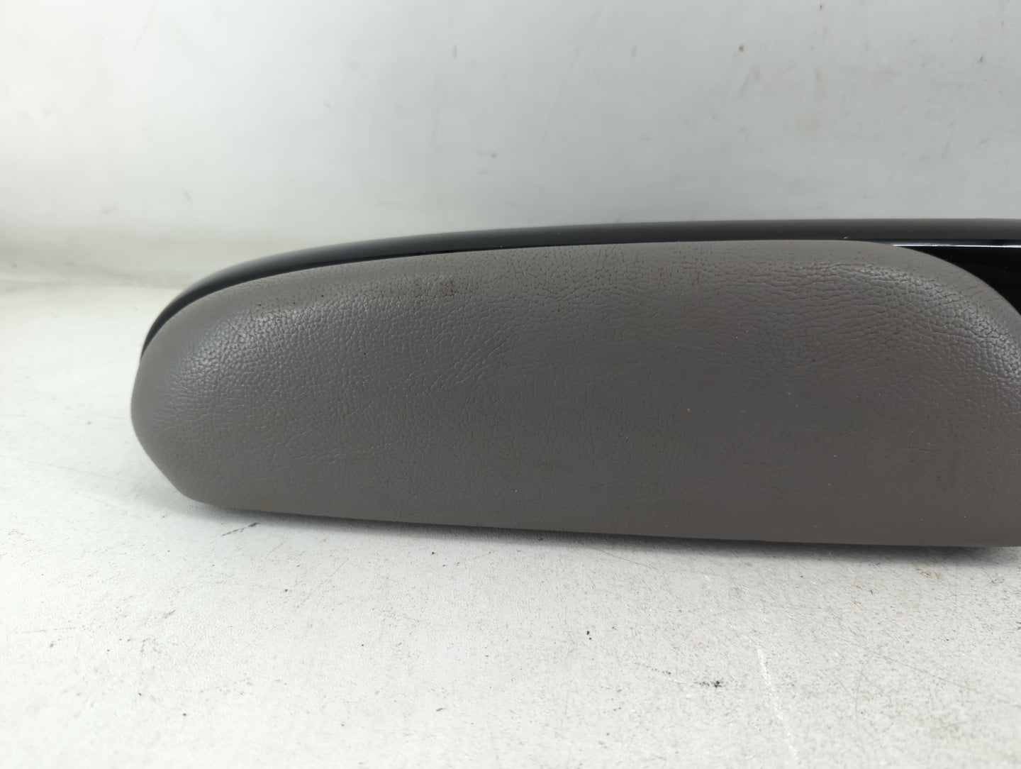 2004 Toyota Sienna POWER WINDOW SWITCH BEZEL - Oemusedautoparts1.com