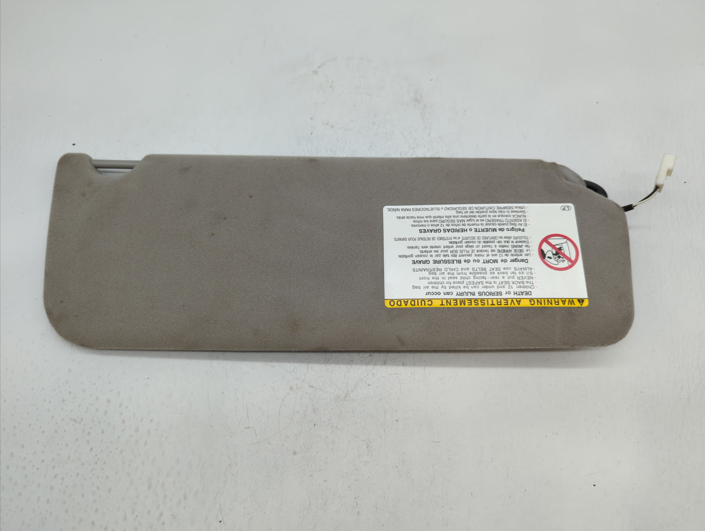 2004 Toyota Sienna Sun Visor Shade Replacement Passenger Right Mirror Fits OEM Used Auto Parts - Oemusedautoparts1.com