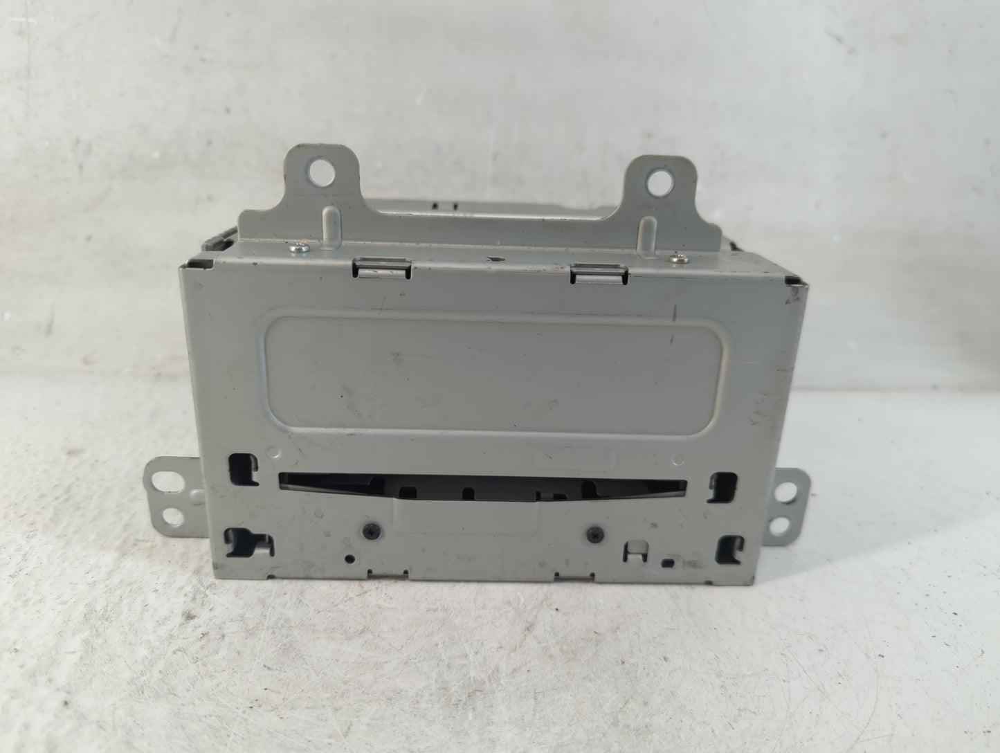 2004-2006 Toyota Solara Radio AM FM Cd Player Receiver Replacement P/N:20983517 Fits Fits 2004 2005 2006 OEM Used Auto Parts