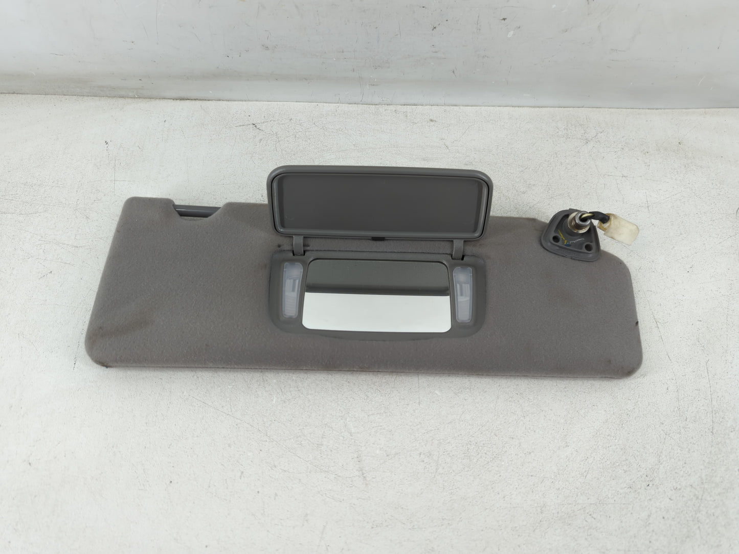 2004-2005 Toyota Solara Sun Visor Shade Replacement Passenger Right Mirror Fits Fits 2004 2005 OEM Used Auto Parts - Oemused