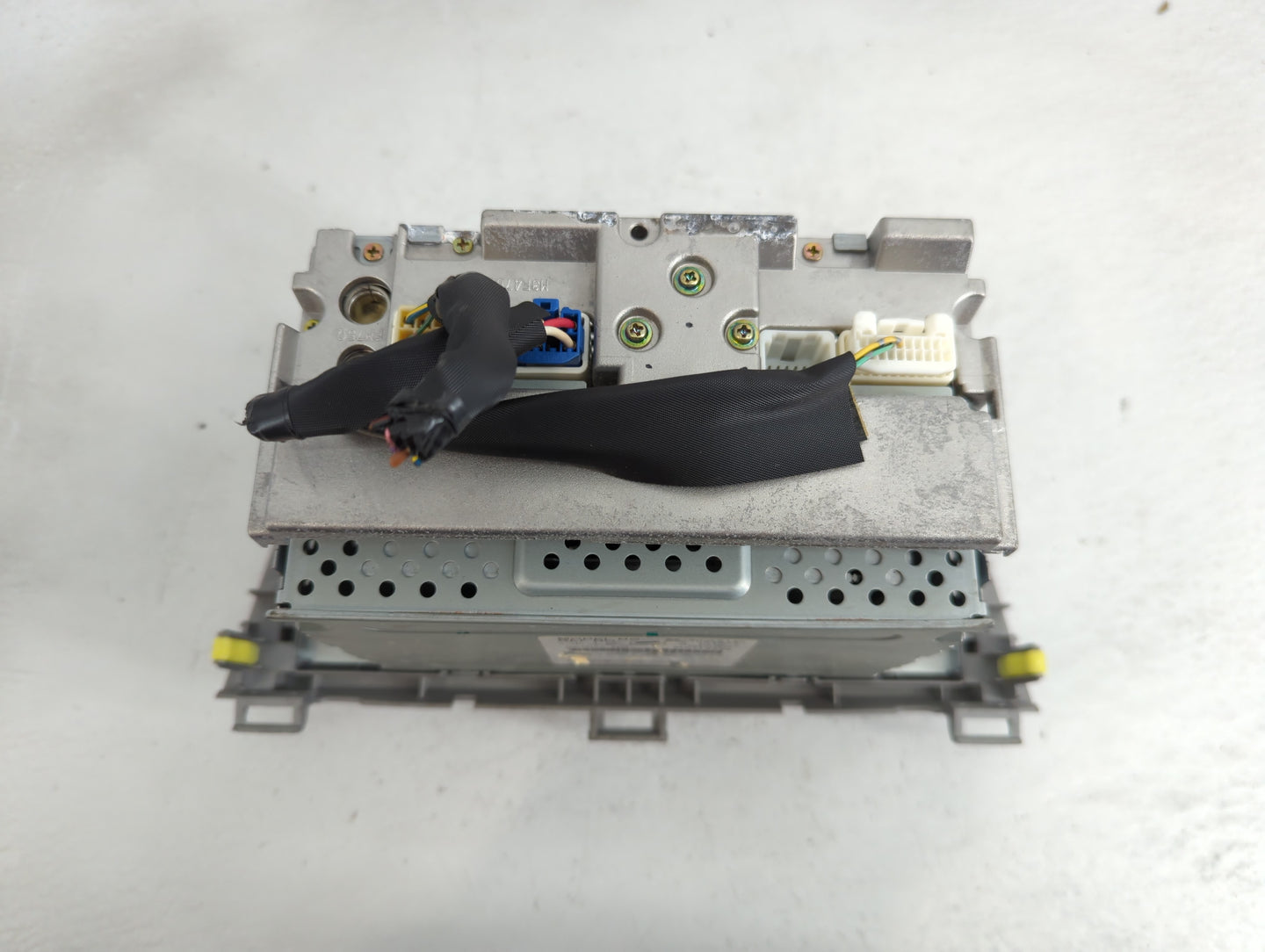 2004-2006 Toyota Solara Radio AM FM Cd Player Receiver Replacement P/N:86120-AA140 Fits Fits 2004 2005 2006 OEM Used Auto Pa