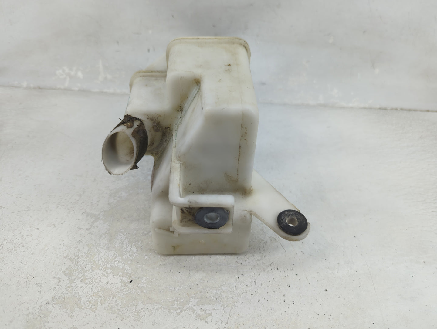 2004-2008 Toyota Solara Windshield Washer Fluid Reservoir Bottle Oem - Oemusedautoparts1.com