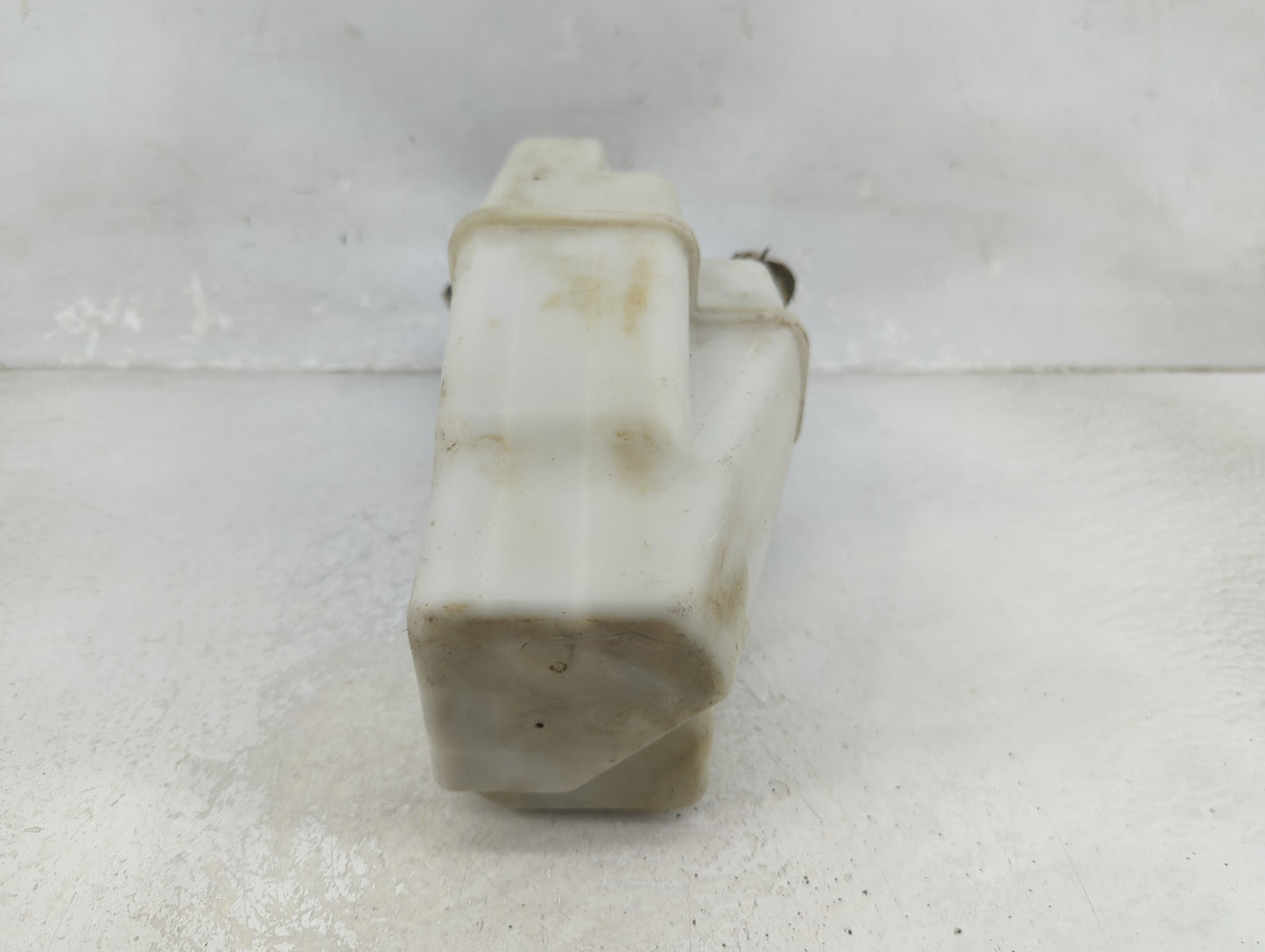 2004-2008 Toyota Solara Windshield Washer Fluid Reservoir Bottle Oem - Oemusedautoparts1.com