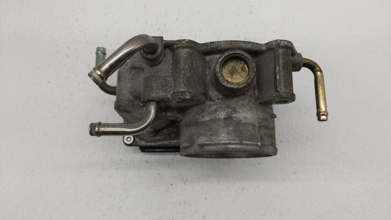 2004-2006 Toyota Solara Throttle Body P/N:22030-28060 22030-0H020 Fits Fits 2004 2005 2006 2007 OEM Used Auto Parts - Oemuse