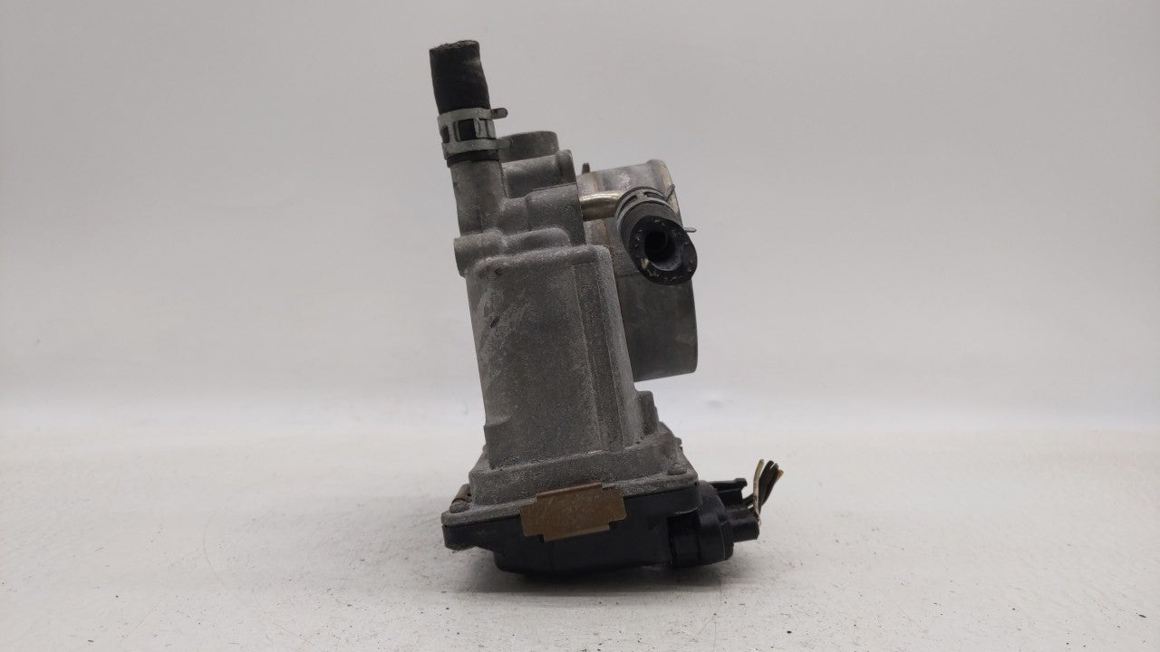 2004-2008 Toyota Solara Throttle Body P/N:22030-0A020 22030-20060 Fits Fits 2003 2004 2005 2006 2007 2008 2009 2010 OEM Used