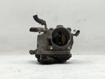 2004-2006 Toyota Solara Throttle Body P/N:22030-28070 22030-0H021, 22030-28060, 22030-0H020 Fits Fits 2004 2005 2006 2007 OE