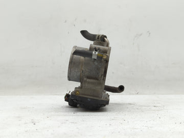 2004-2006 Toyota Solara Throttle Body P/N:22030-28070 22030-0H021, 22030-28060, 22030-0H020 Fits Fits 2004 2005 2006 2007 OEM Used Auto Parts