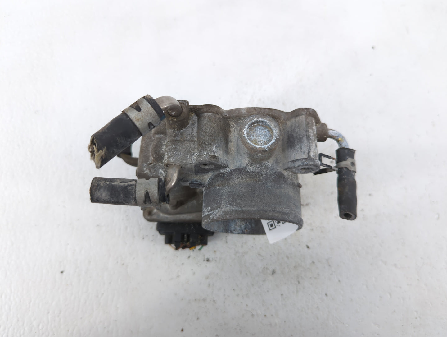 2004-2006 Toyota Solara Throttle Body P/N:22030-0H020 22030-28070, 22030-0H021, 22030-28060 Fits Fits 2004 2005 2006 2007 OE