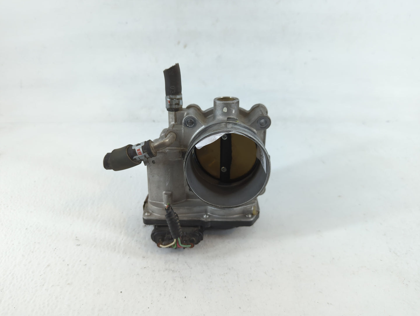 2004-2008 Toyota Solara Throttle Body P/N:22030-0A020 Fits Fits 2003 2004 2005 2006 2007 2008 2009 2010 OEM Used Auto Parts 