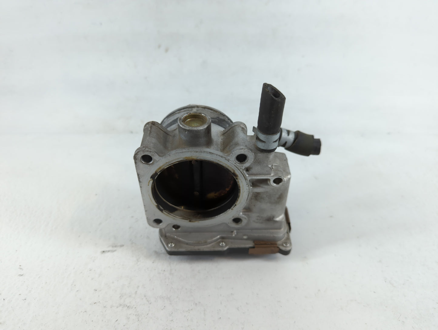 2004-2008 Toyota Solara Throttle Body P/N:22030-0A020 Fits Fits 2003 2004 2005 2006 2007 2008 2009 2010 OEM Used Auto Parts 