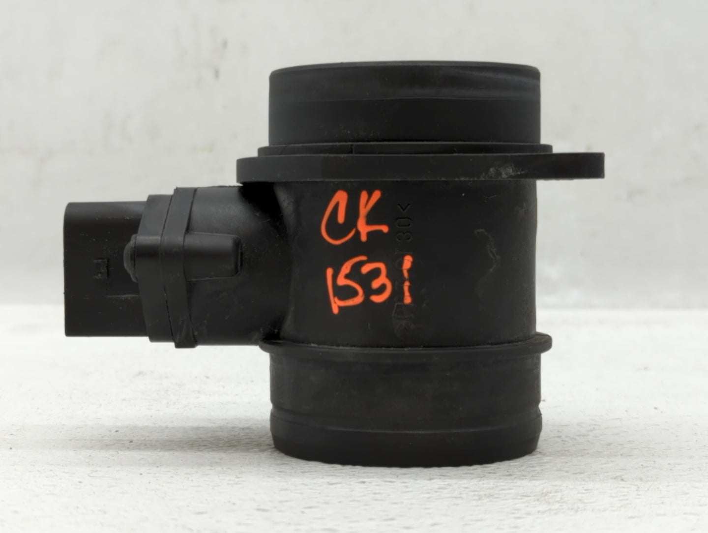 2001-2005 Volkswagen Beetle Mass Air Flow Meter Maf 557191 - Oemusedautoparts1.com