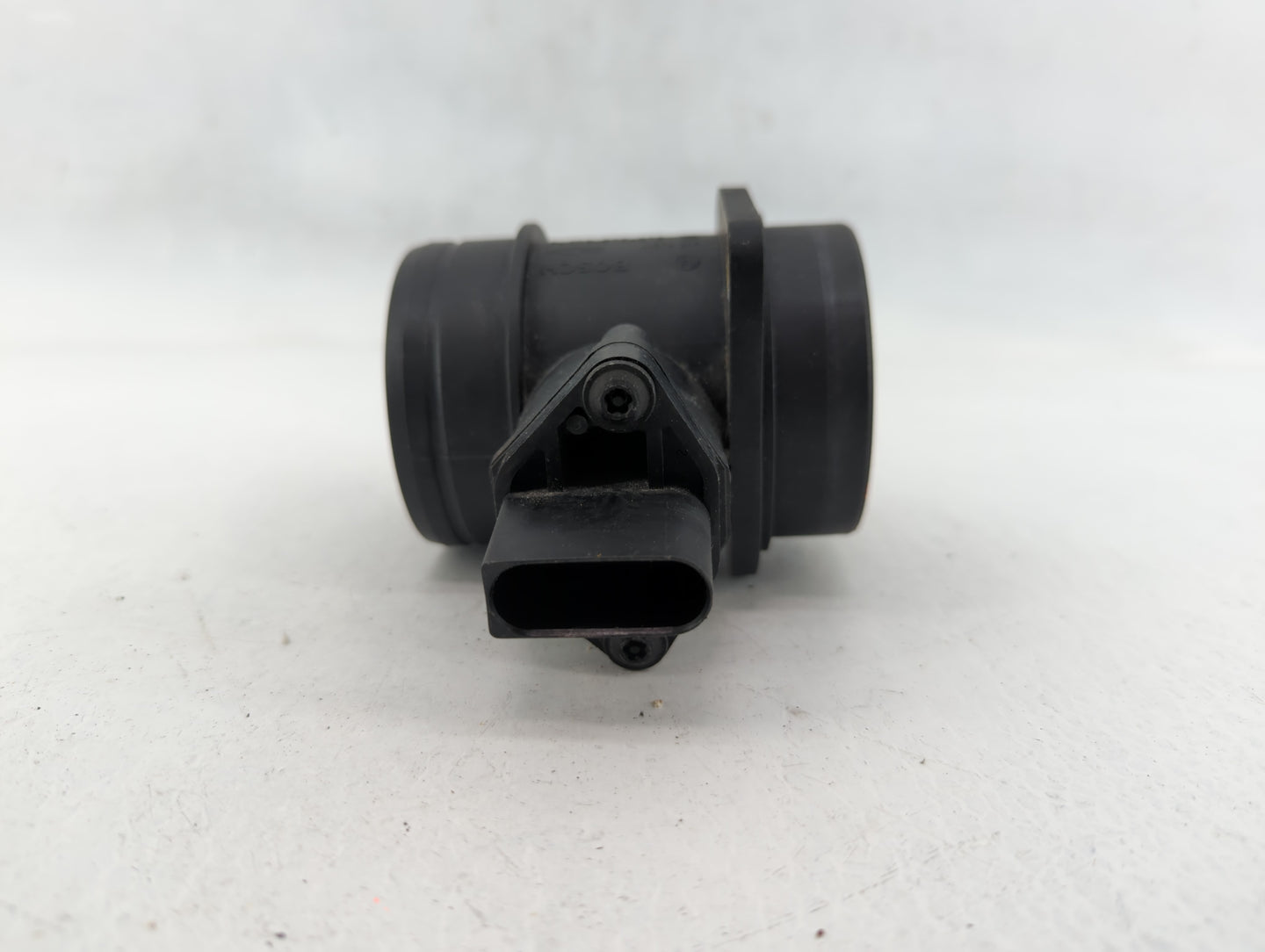 2001-2005 Volkswagen Beetle Mass Air Flow Meter Maf 617520 - Oemusedautoparts1.com