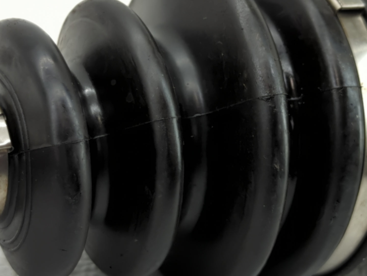 2004 Volkswagen Beetle Axle Shaft Front Passenger Cv C/v - Oemusedautoparts1.com