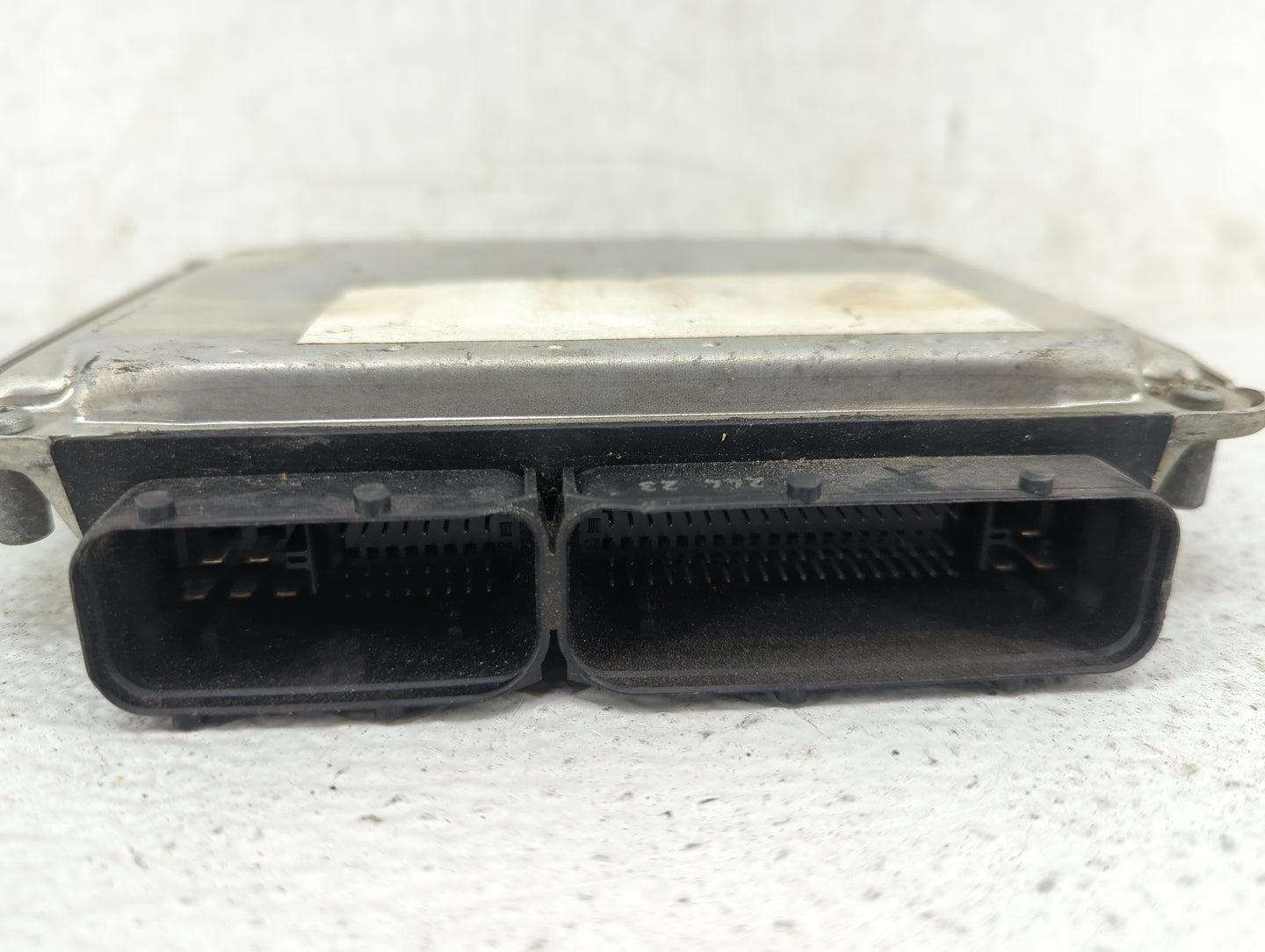 2003-2004 Volkswagen Golf PCM Engine Control Computer ECU ECM PCU OEM P/N:06A906032NA 0261208156 Fits Fits 2003 2004 OEM Use
