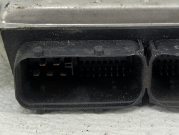 2003-2004 Volkswagen Golf PCM Engine Control Computer ECU ECM PCU OEM P/N:06A906032NA 0261208156 Fits Fits 2003 2004 OEM Used Auto Parts