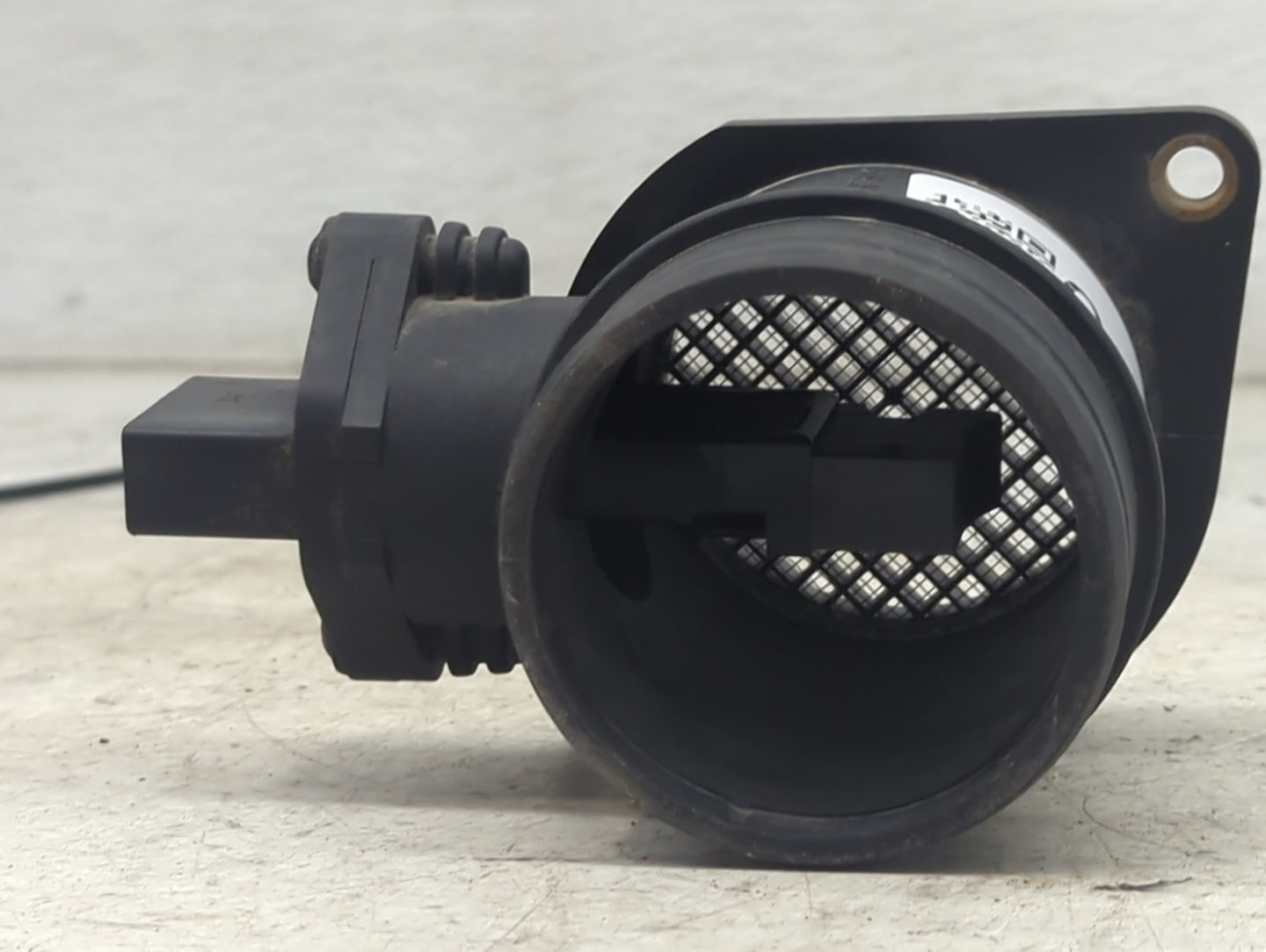 2000-2007 Volkswagen Golf Mass Air Flow Meter Maf - Oemusedautoparts1.com