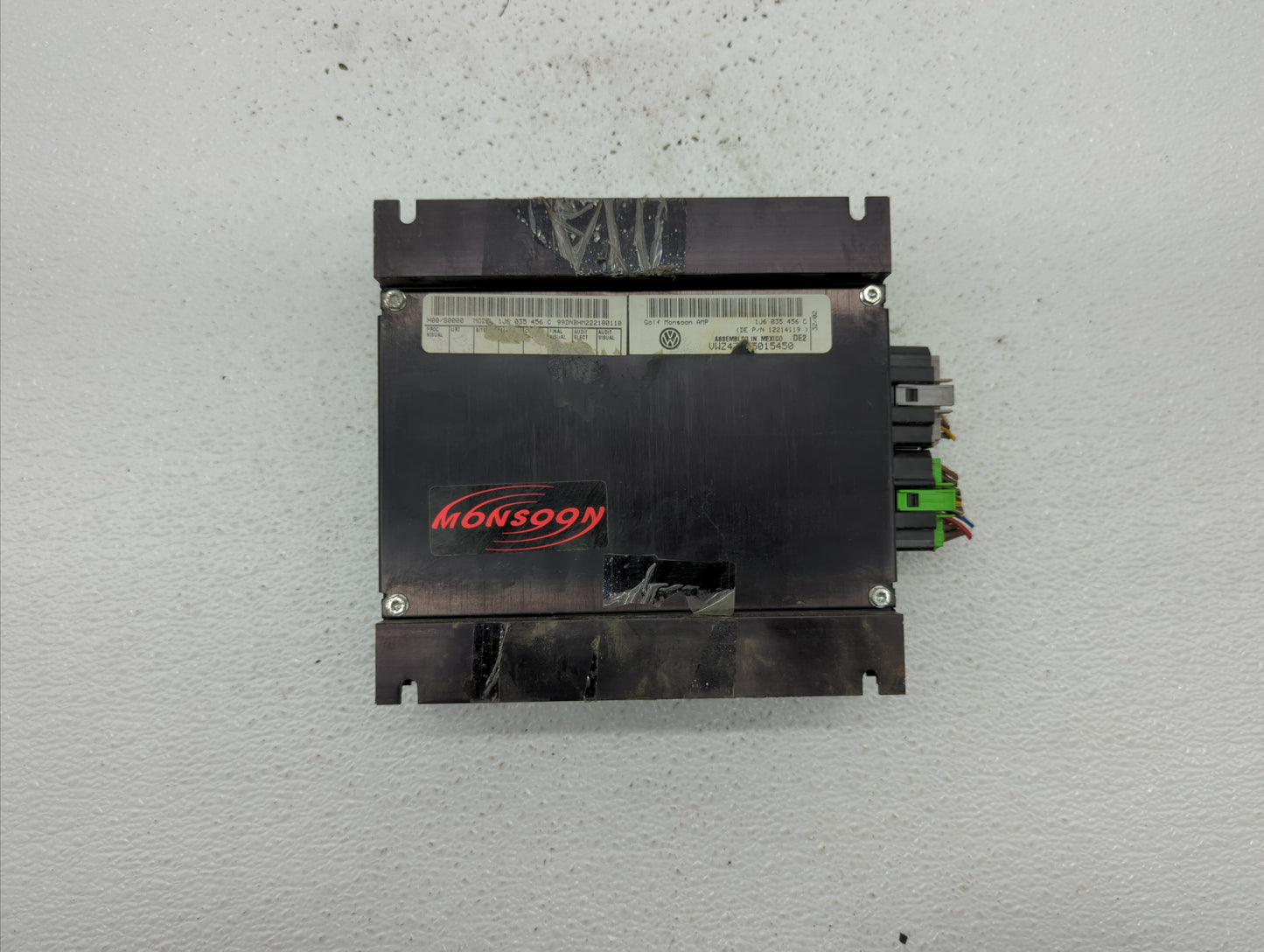 2000-2007 Volkswagen Golf Am Fm Cd Player Radio Receiver - Oemusedautoparts1.com