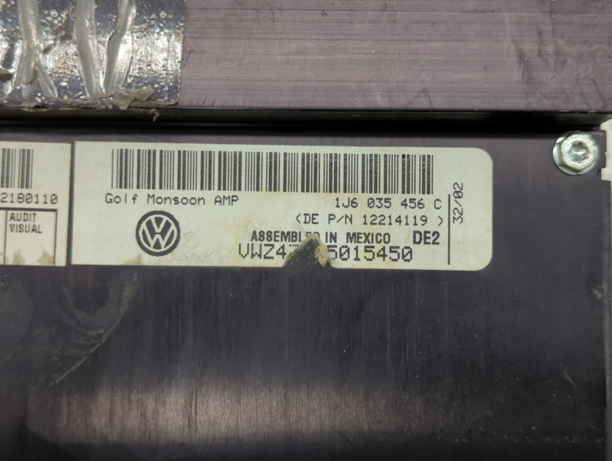 2000-2007 Volkswagen Golf Am Fm Cd Player Radio Receiver - Oemusedautoparts1.com