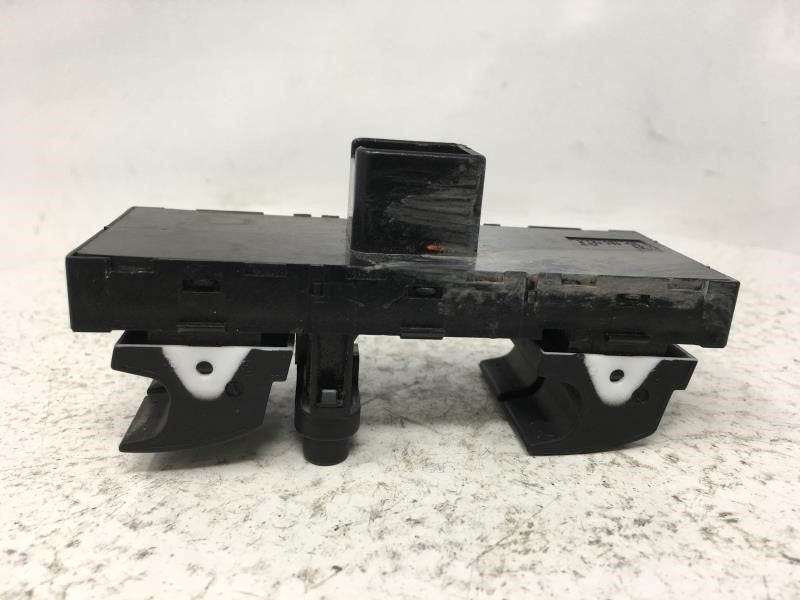 2004 Volkswagen Golf Master Power Window Switch Replacement Driver Side Left P/N:1K4 959 857B DRIVER LEFT Fits OEM Used Auto