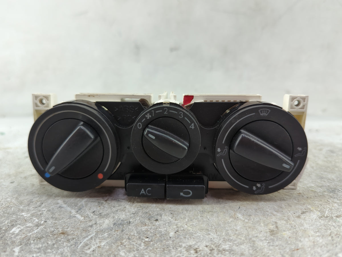 1999-2011 Volkswagen Jetta Climate Control Module Temperature AC/Heater Replacement P/N:1J0 820 045 F Fits OEM Used Auto Par
