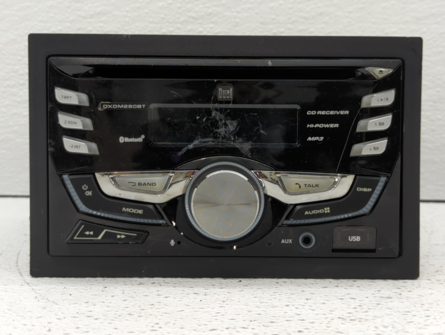 2004 Volkswagen Jetta Am Fm Cd Player Radio Receiver - Oemusedautoparts1.com