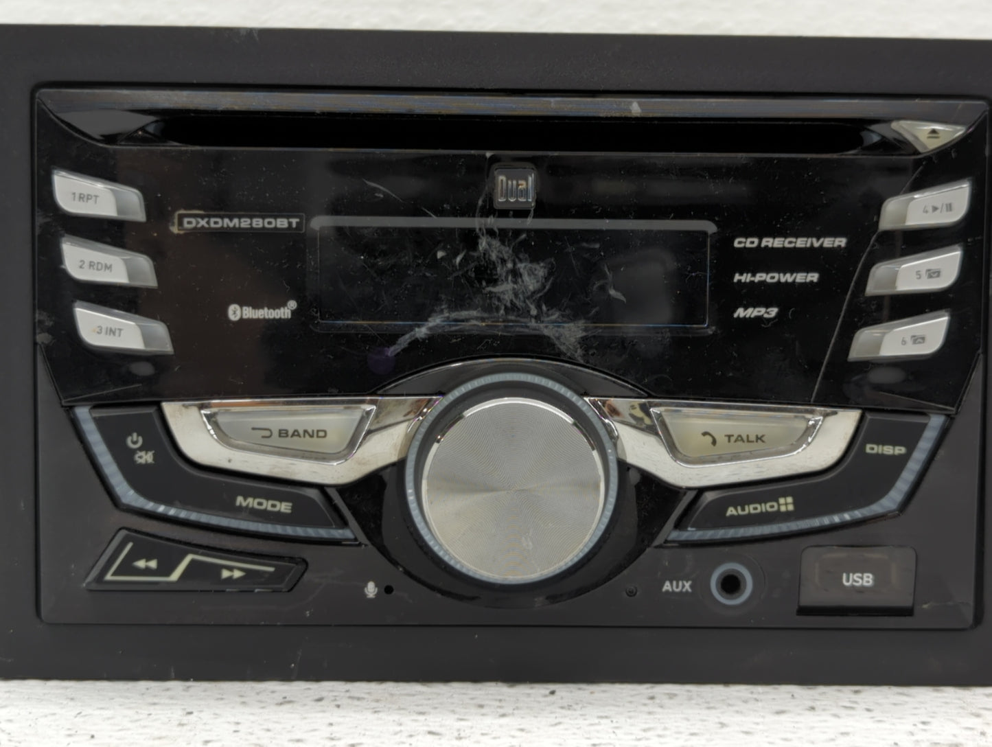 2004 Volkswagen Jetta Am Fm Cd Player Radio Receiver - Oemusedautoparts1.com