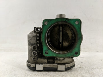 1999-2005 Volkswagen Passat Throttle Body P/N:06B 133 062 M Fits Fits 1999 2000 2001 2002 2003 2004 2005 2006 OEM Used Auto 