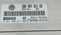 2004 Volkswagen Passat PCM Engine Control Computer ECU ECM PCU OEM P/N:3B0 907 551 DB Fits OEM Used Auto Parts - Oemusedauto