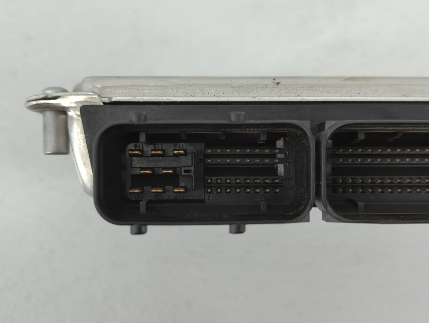 2004 Volkswagen Passat PCM Engine Control Computer ECU ECM PCU OEM P/N:3B0 907 551 DB Fits OEM Used Auto Parts - Oemusedauto