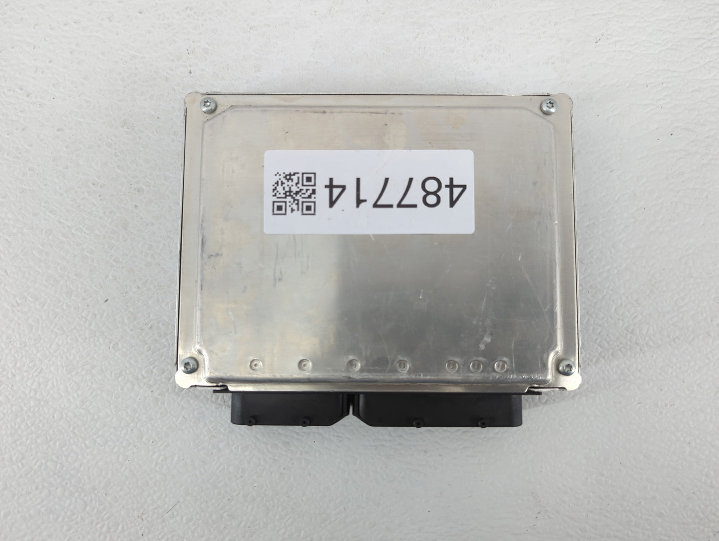 2004 Volkswagen Passat PCM Engine Control Computer ECU ECM PCU OEM P/N:3B0 907 551 DB Fits OEM Used Auto Parts - Oemusedauto