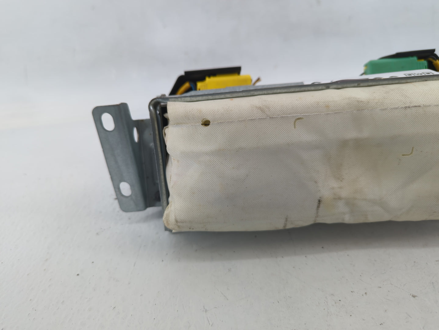 2004-2007 Volkswagen Touareg Air Bag Driver Left Steering Wheel Mounted P/N:30341440A Fits Fits 2004 2005 2006 2007 OEM Used