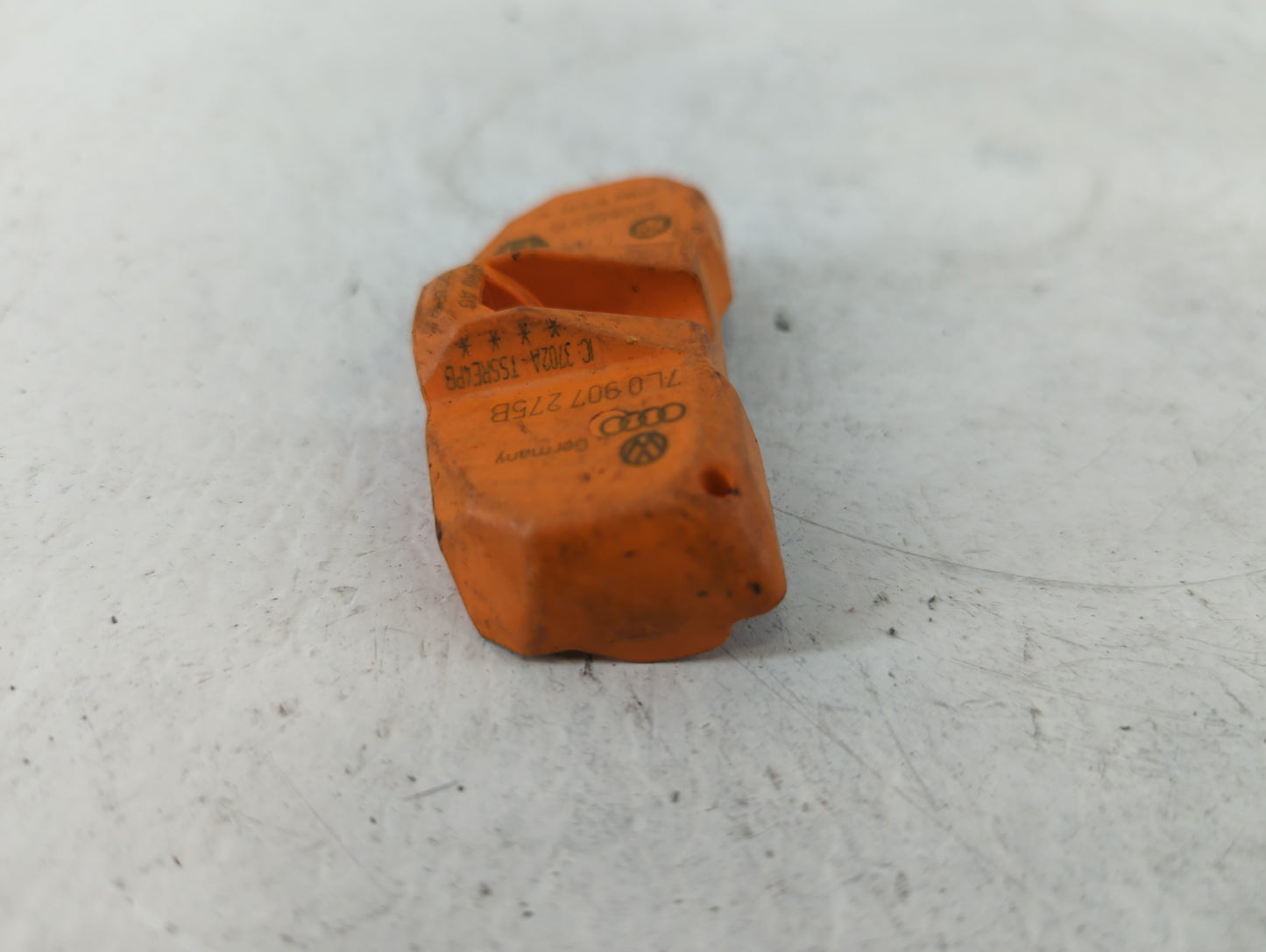 2004 Volkswagen Touareg Tire Pressure Monitoring System Sensor Tpms - Oemusedautoparts1.com