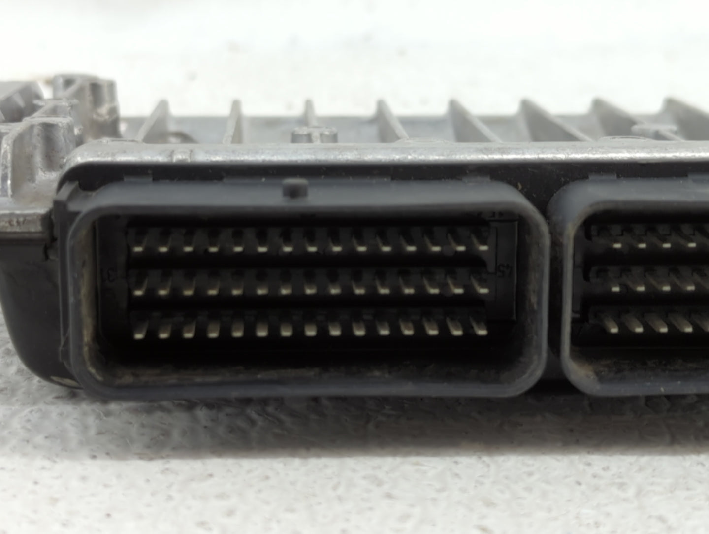 2004 Volvo S40 PCM Engine Control Computer ECU ECM PCU OEM Fits OEM Used Auto Parts - Oemusedautoparts1.com
