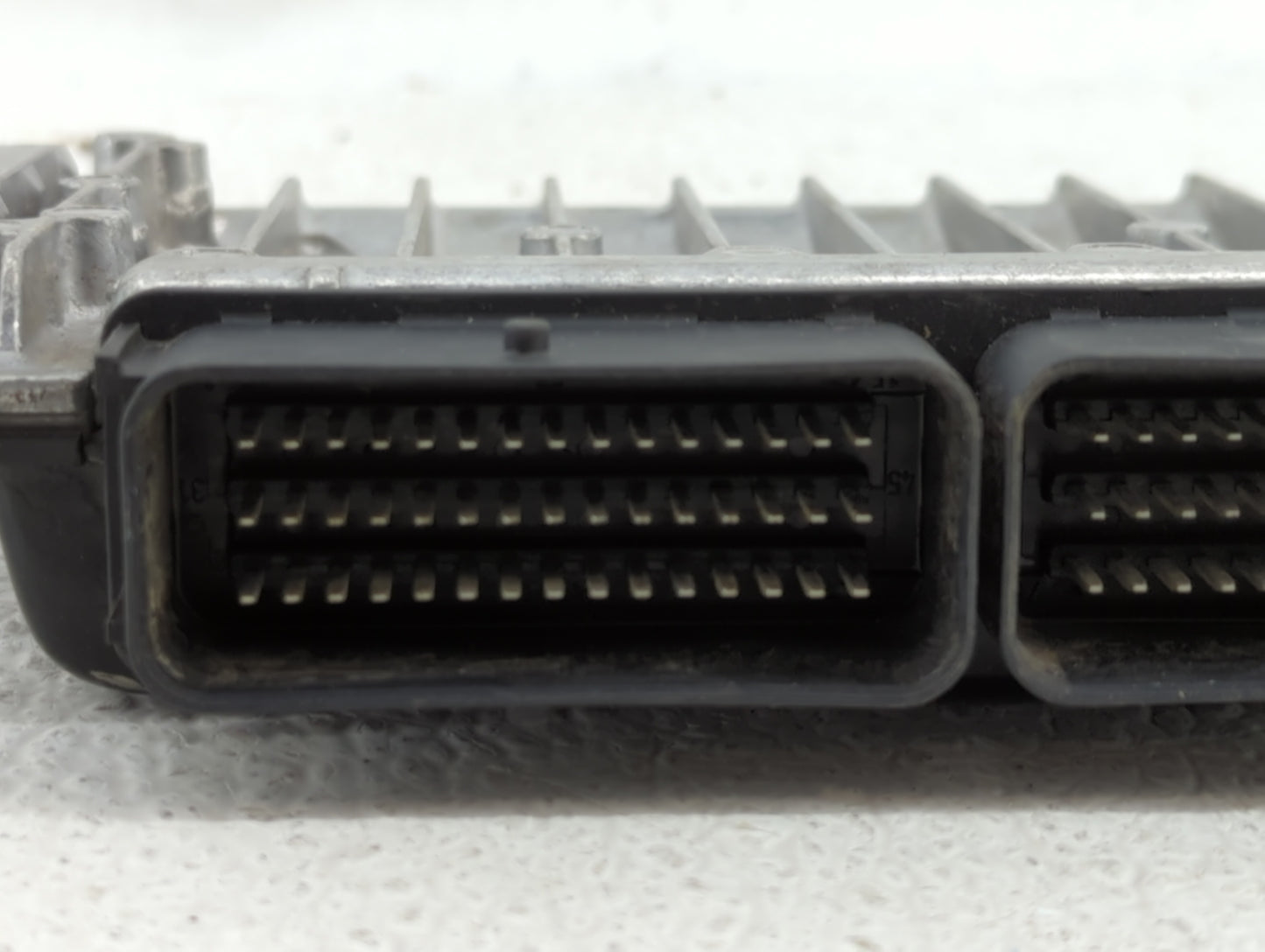 2004 Volvo S40 PCM Engine Control Computer ECU ECM PCU OEM Fits OEM Used Auto Parts - Oemusedautoparts1.com