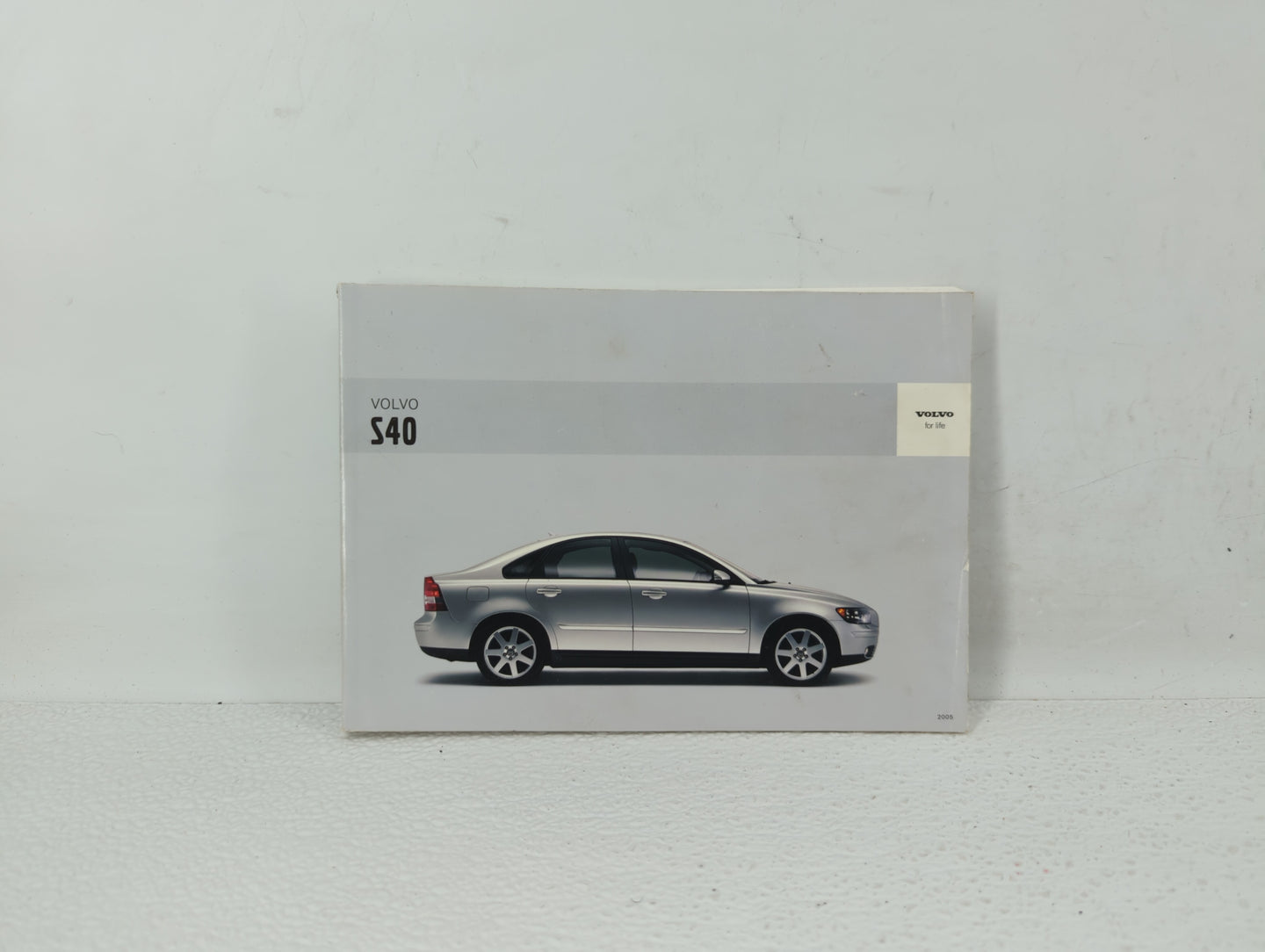 2004 Volvo S40 Owners Manual Book Guide OEM Used Auto Parts - Oemusedautoparts1.com