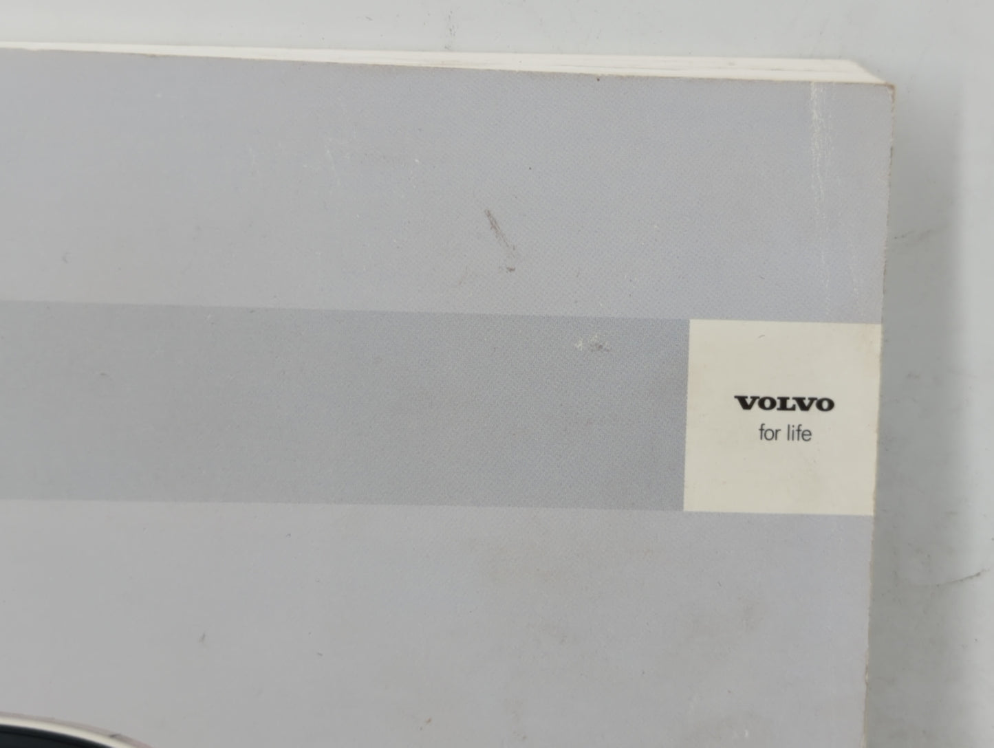 2004 Volvo S40 Owners Manual Book Guide OEM Used Auto Parts - Oemusedautoparts1.com